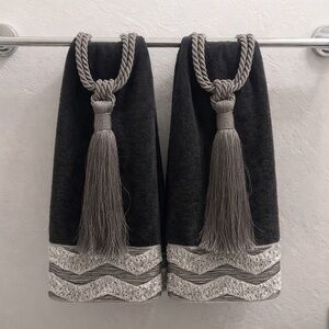 2 Avanti Chevron Galaxy Hand Towels with silver curtain tie backs